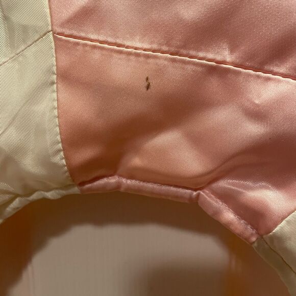 Tree Skirt Vintage Pink and White Satin with a Lace Border 40 inches Round - Picture 9 of 16